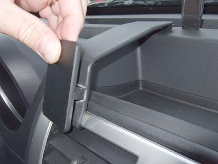 Dodge Nitro 07-12, Sentrert