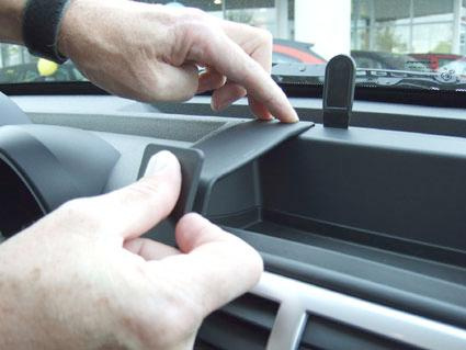 Dodge Nitro 07-12, Sentrert