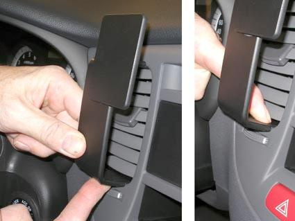 Kia Rio 06-11, Sentrert