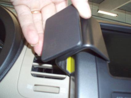 Nissan X-Trail 08-13, Senter