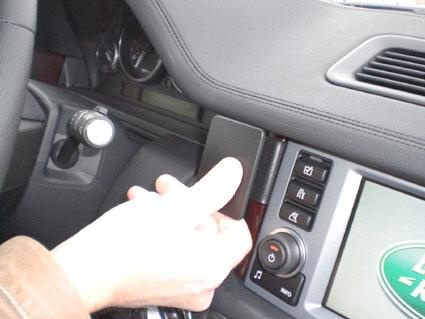 Landrover Range Rover 02-12, Sentrert, høy