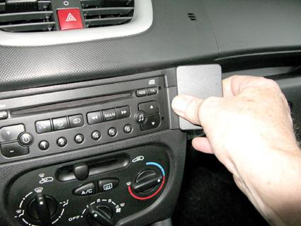 Peugeot 206+ 09-13, Vinklet