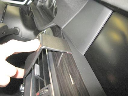 BMW 5 F10, F11 10-15, senter