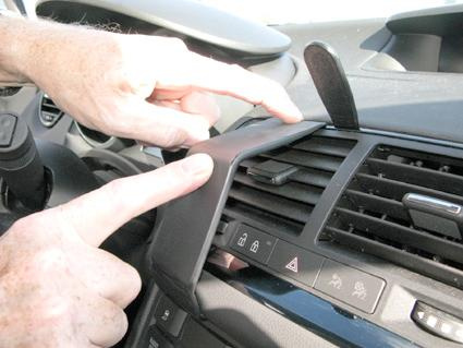 Opel Meriva 11-15, Sentrert