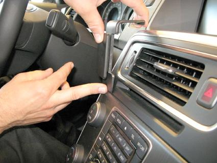 Volvo S60 11-15, Sentrert