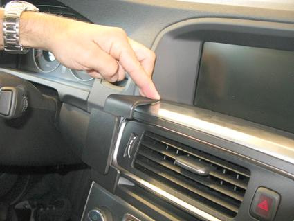 Volvo S60 11-15, Sentrert