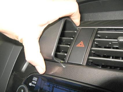 Chevrolet Spark 11-14, Sentrert