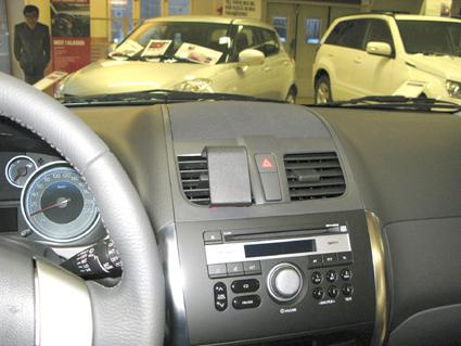 Suzuki SX4 11-15, Sentrert