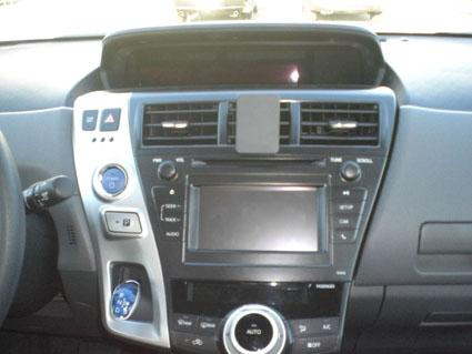 Toyota Prius + 12-15, Sentrert