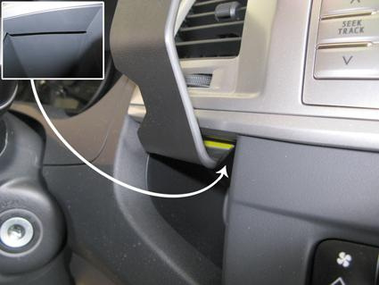 Toyota HiLux 12-15, Sentrert