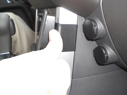 Nissan Pathfinder 10-12, Vinklet, Base & S-modeller