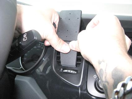 Kia Carens 14-15, Sentrert