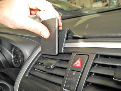 Suzuki SX4 S-Cross 14-15, Sentrert