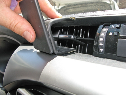 Brodit ProClip, Toyota HiLux 16-