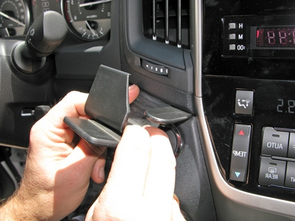 Brodit ProClip, Toyota LandCruiser 200 16-21