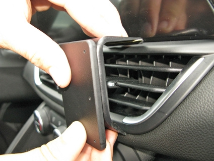 Brodit ProClip, Alfa Romeo Giulia 17-