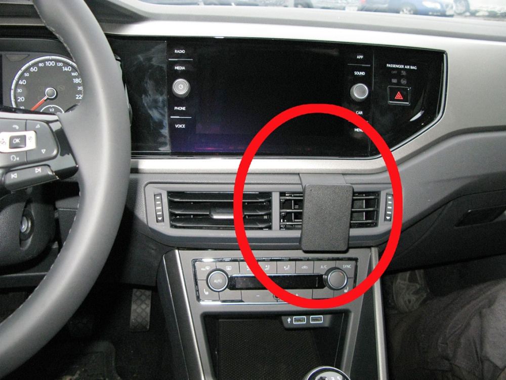 Brodit ProClip, Volkswagen Polo 18-