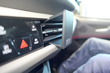 Brodit ProClip, Volkswagen Multivan T7 22-