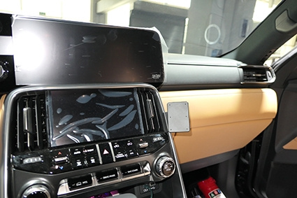Brodit ProClip, Lexus LX Series 22-