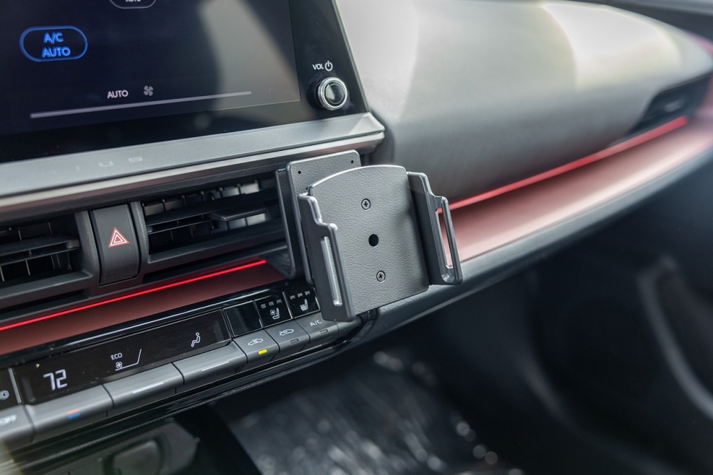 Brodit ProClip, Toyota Prius 24-26