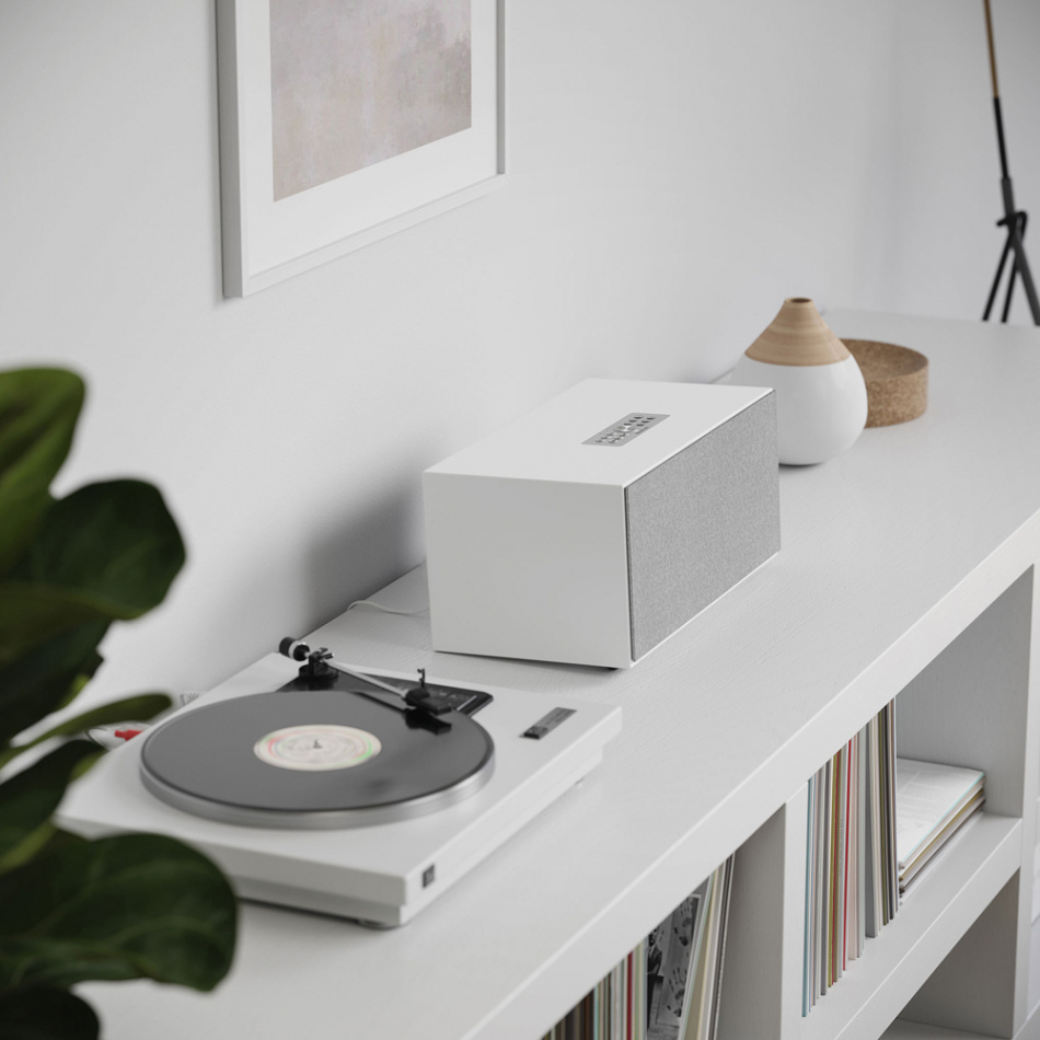 Audio Pro C20 högtalare med AirPlay 2, HDMI & mer, vit