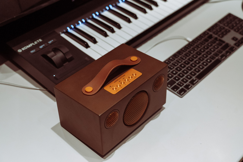 Audio Pro Addon T3+ Bluetooth-høyttaler, Stone