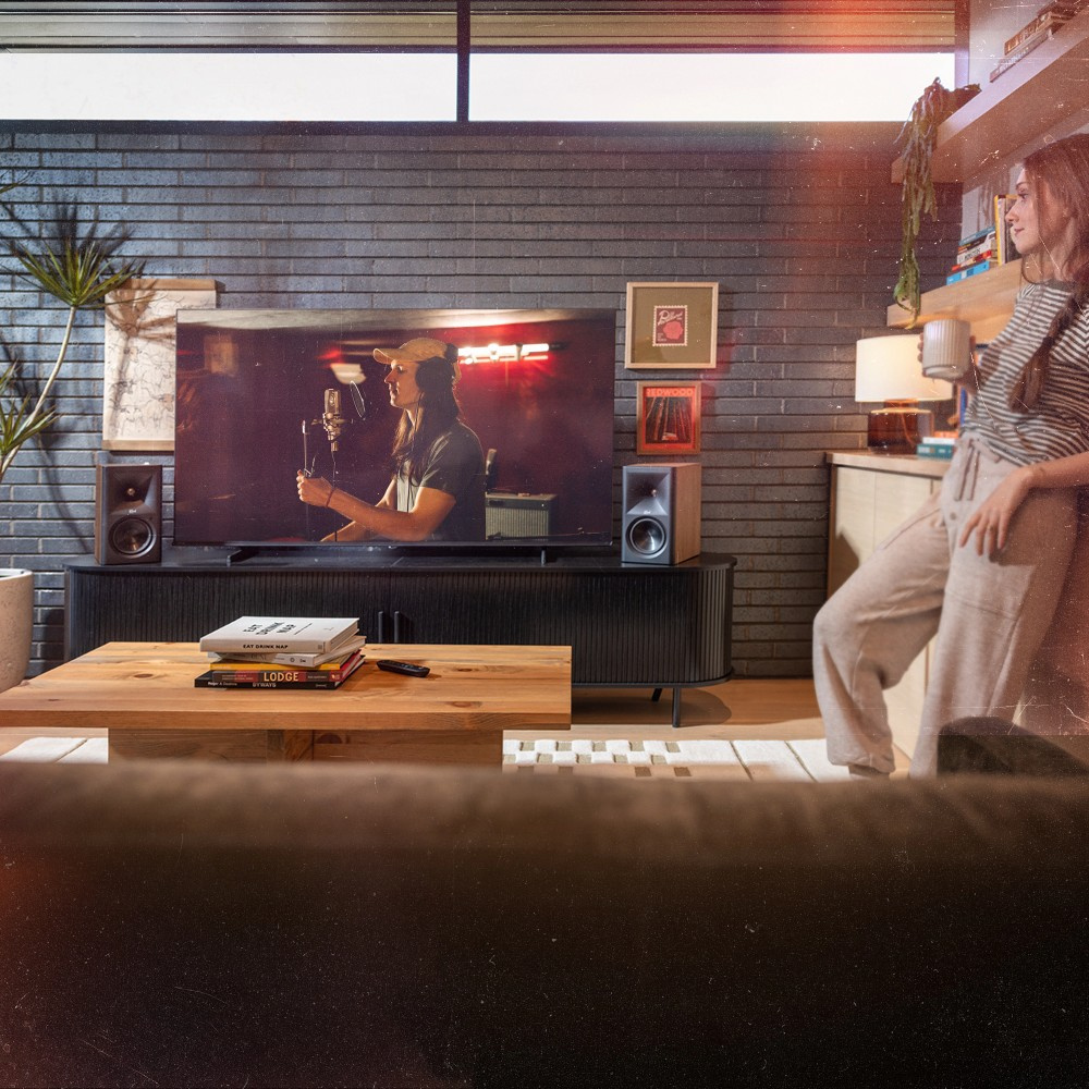 Klipsch The Fives II aktive strømmehøyttalere med HDMI og Dolby Atmos, valnøttparet