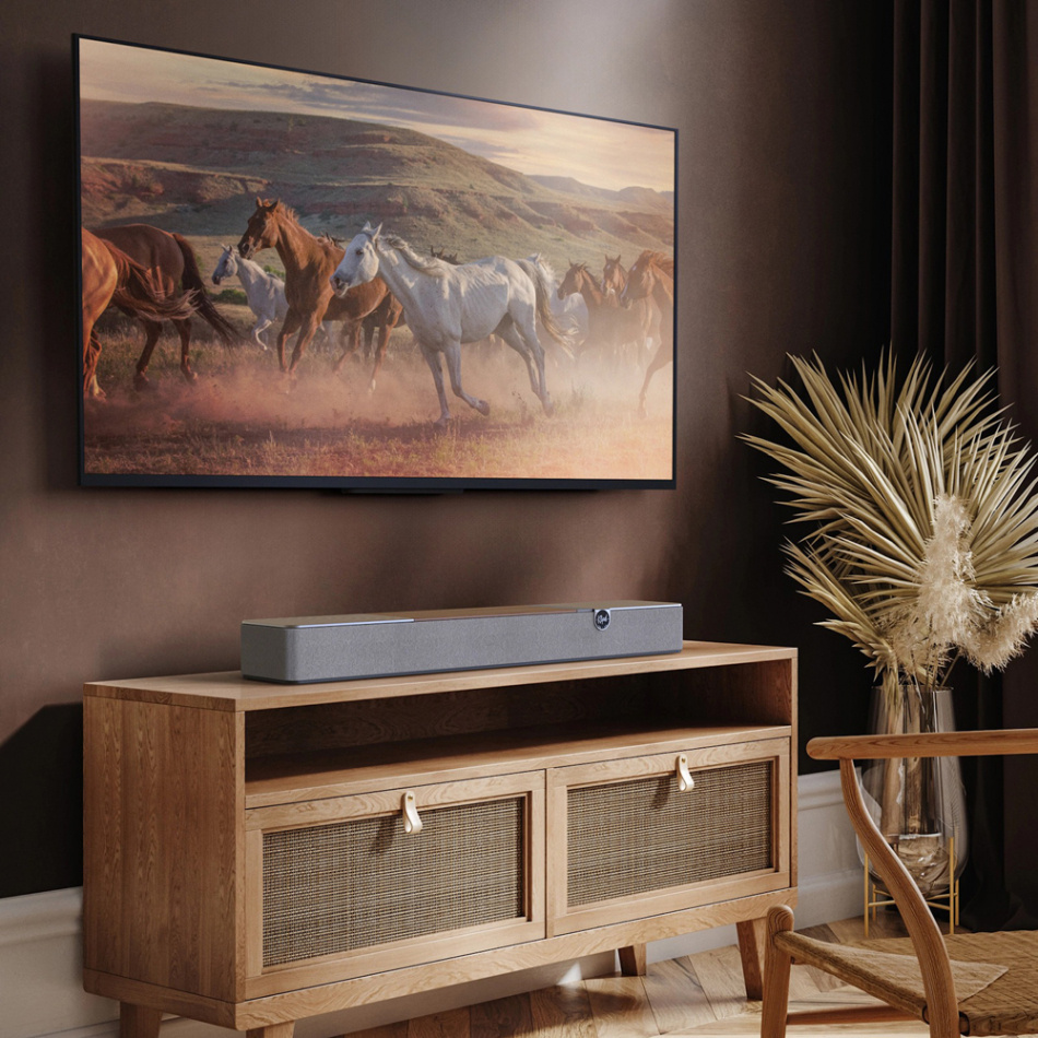 Klipsch Flexus Core 100W lydplanke med virtuell Dolby Atmos, valnøtt