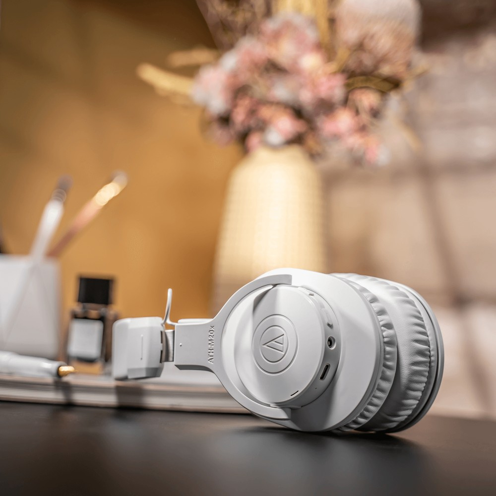 Audio Technica ATH-M20xBT, trådløse over-ear-hodetelefoner, hvit