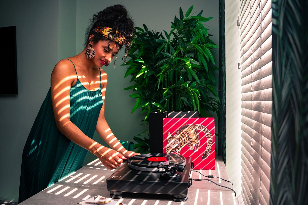 Audio Technica AT-LP5X med forhåndsmontert AT-VM95E-pickup