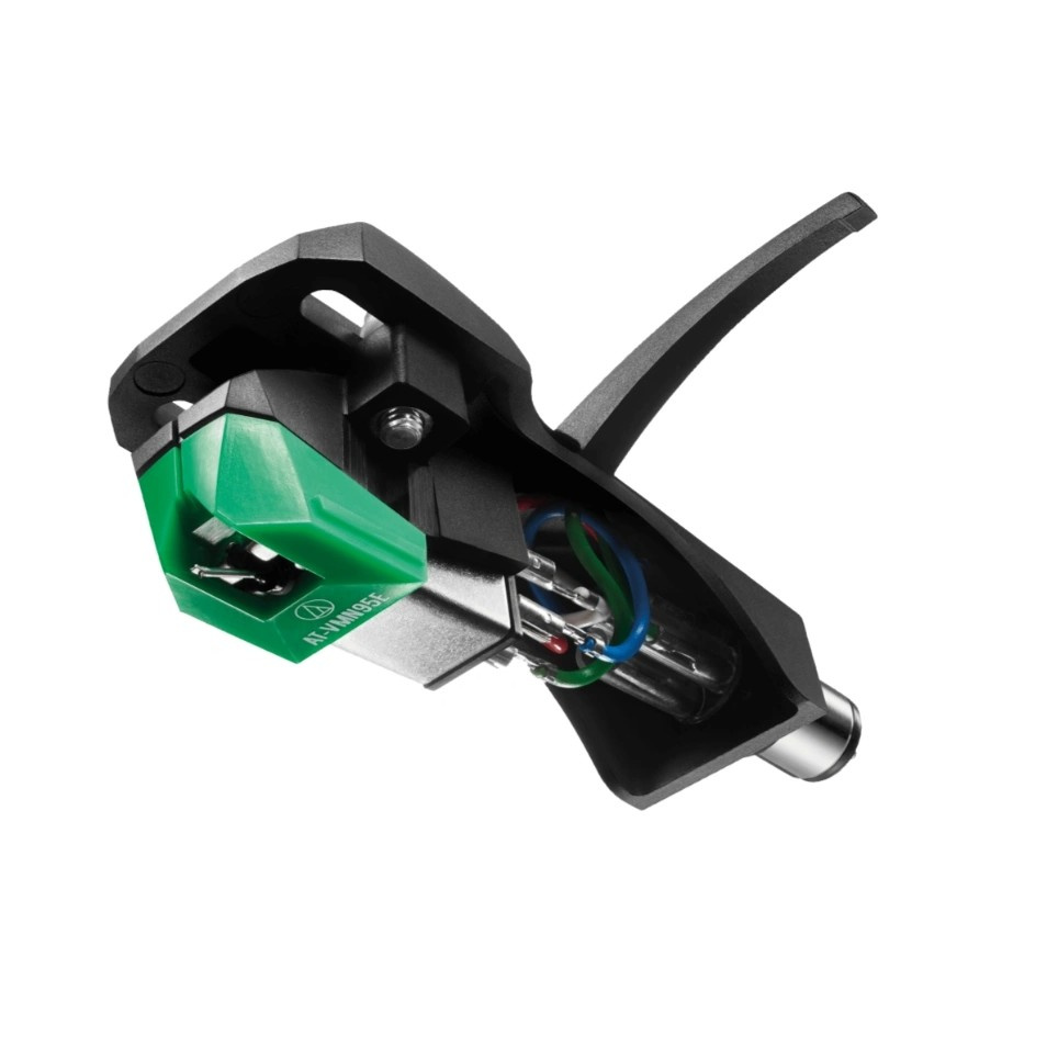 Audio Technica AT-VM95E/H pickup med headshell, elliptisk stift