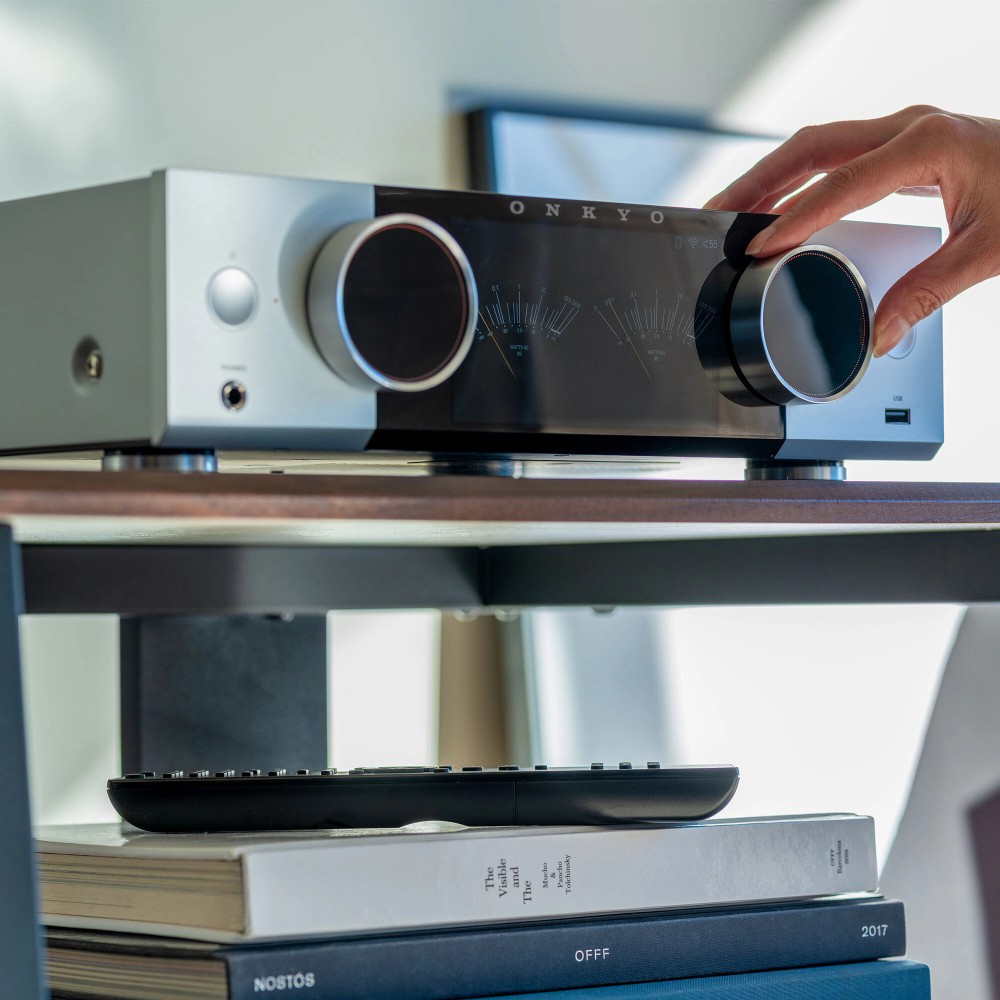 Onkyo Muse Y-50 streamingforsterker, sølv
