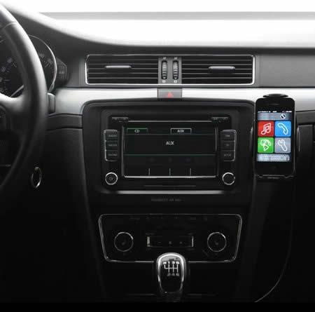 Dension IPH1CR0, iPhone dokk