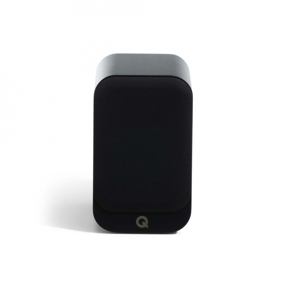 Q Acoustics 3010c stativhøyttaler, matt svart