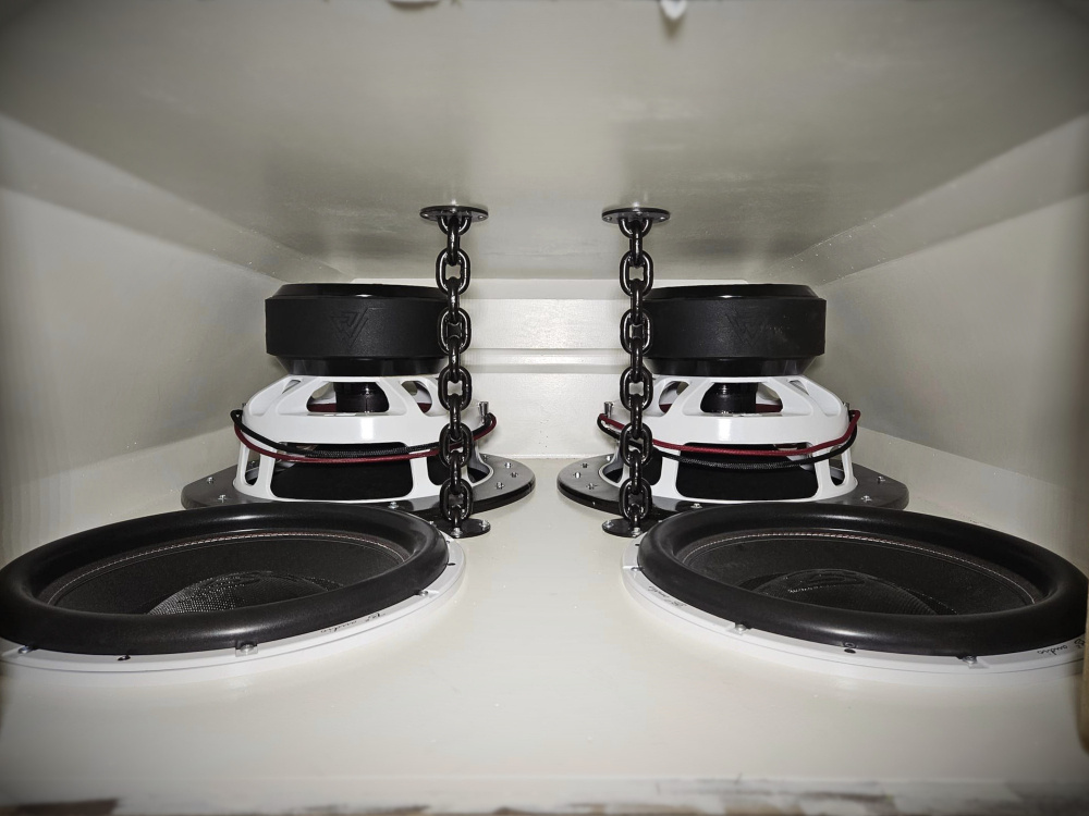 B² Audio RAMPAGE 18 D2 ELITE, 18 tum baselement