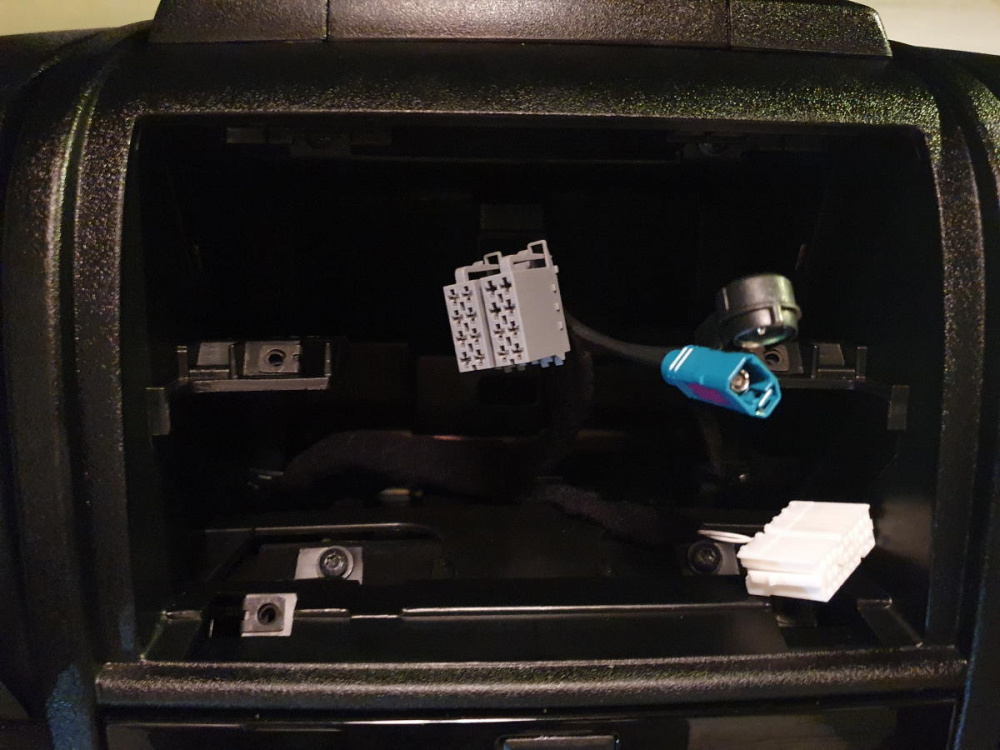 Monteringsram 1-DIN med prylfack Fiat Ducato