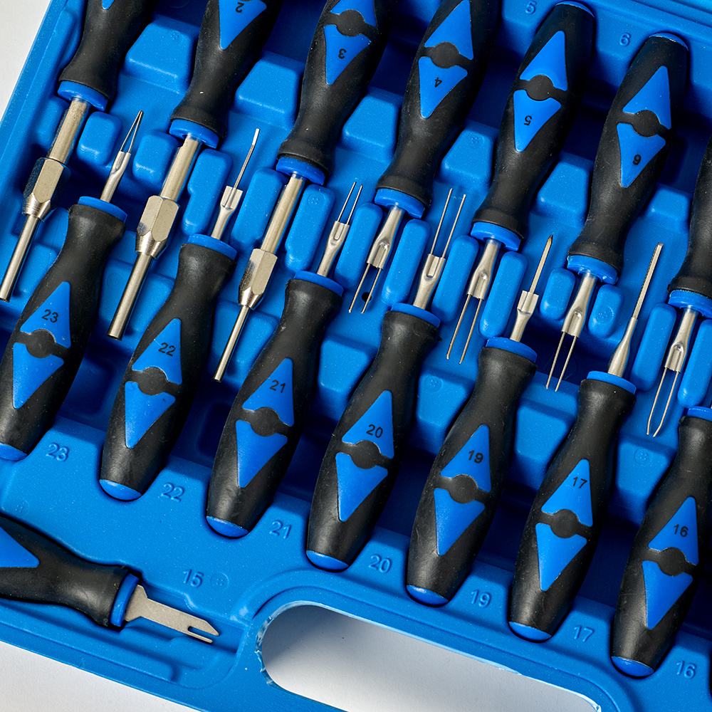 Auto-Connect väska med 23 stycken terminalverktyg