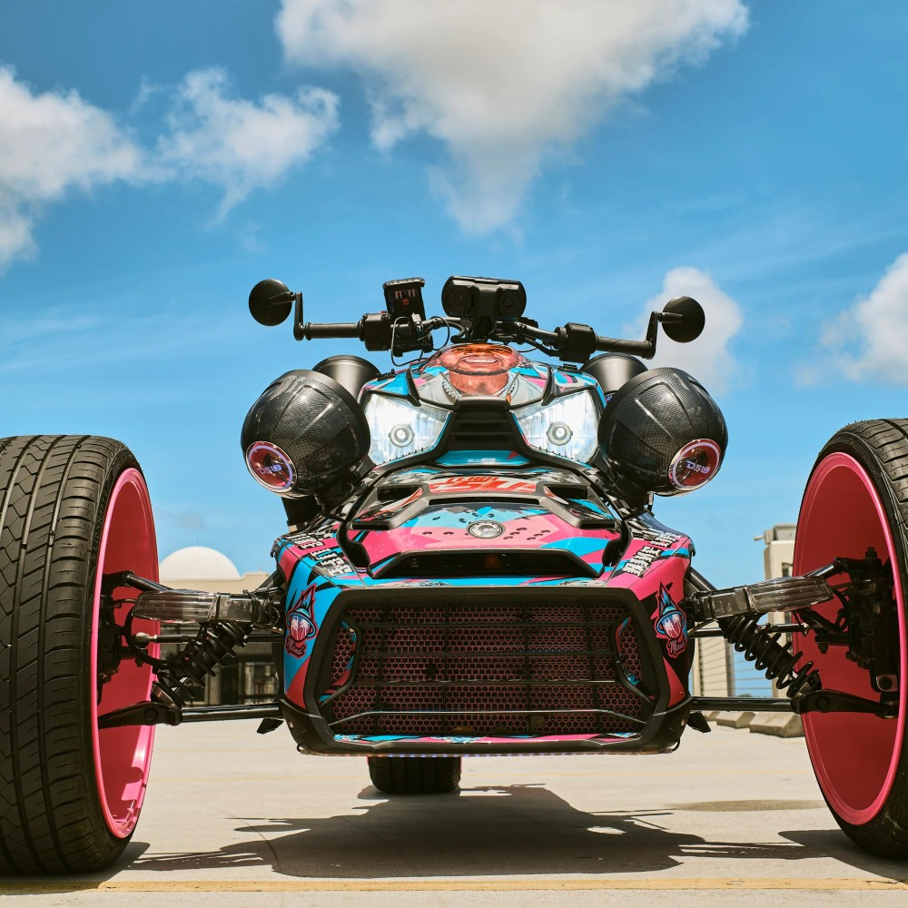 DS18 EN-JS6/WH, hvite 6.5 tommers høyttalerpods med RGB