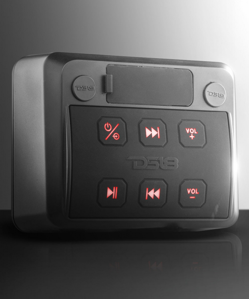 DS18 ENSBTRC-SQ, smidig og kompakt marinstereo