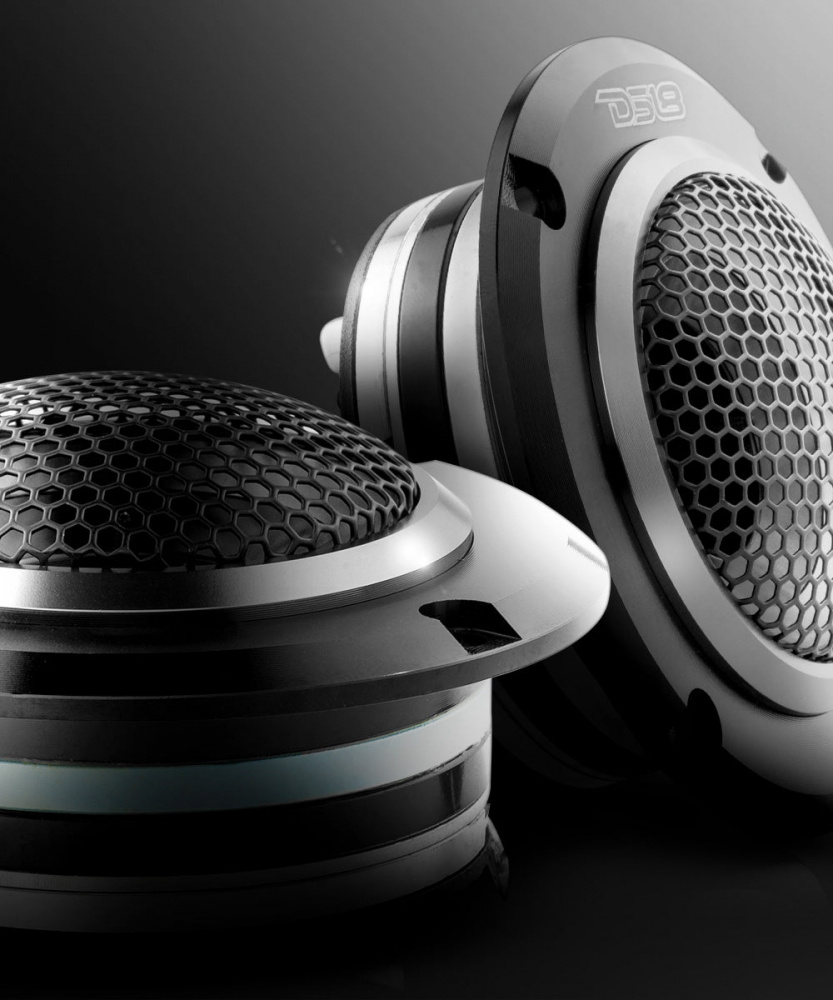 DS18 PRO-TWN5, høylytt hybrid driver/horndiskant