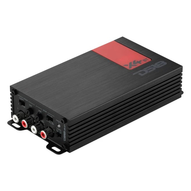 DS18 X4BT, kompakt 4-kanals forsterker med bluetooth