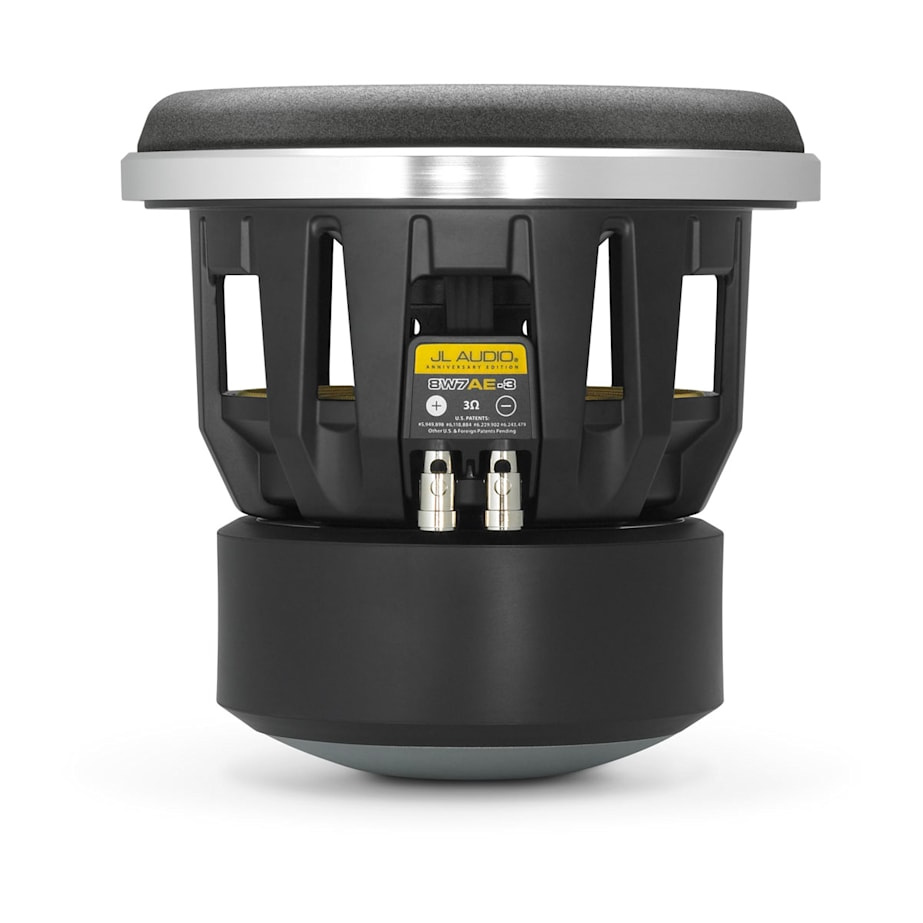 JL Audio 8W7AE-3, 8 tommers basselement