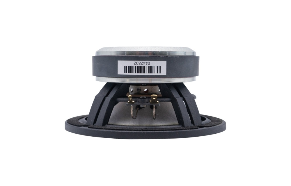 SB Acoustics SB15CRC30-4, bass/mellomtone