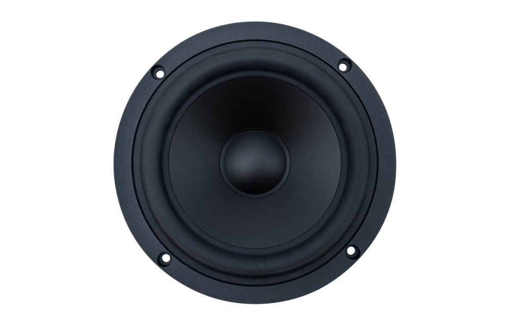 SB Acoustics SB17MFC35-4, 6 tommers bass/mellomtone