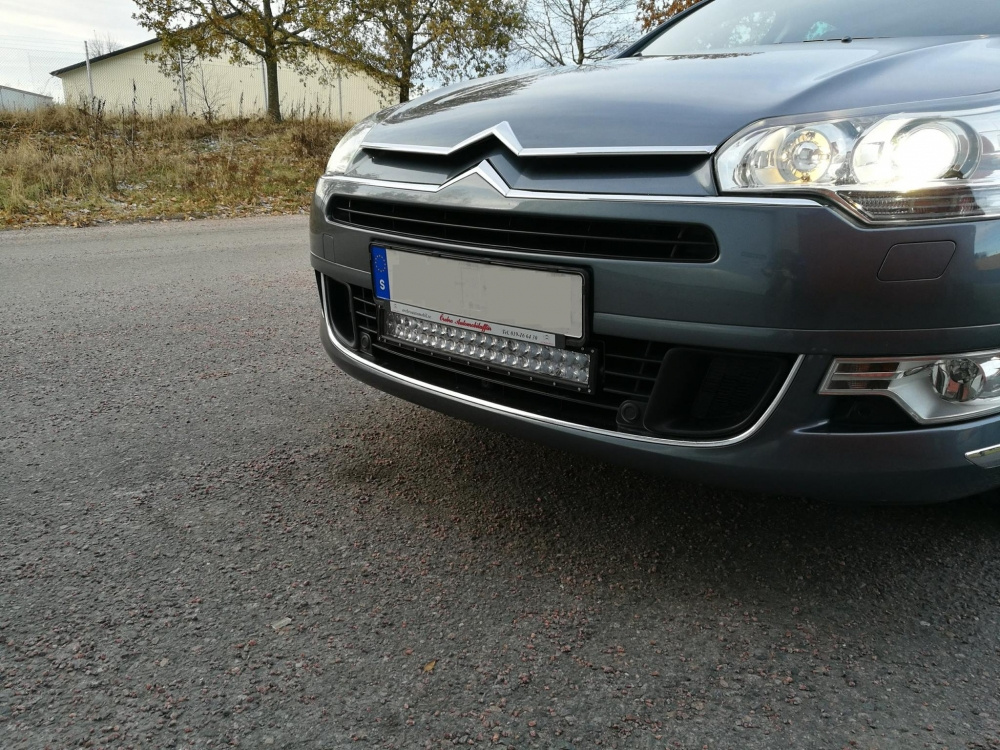 Nizled skiltbrakett slim