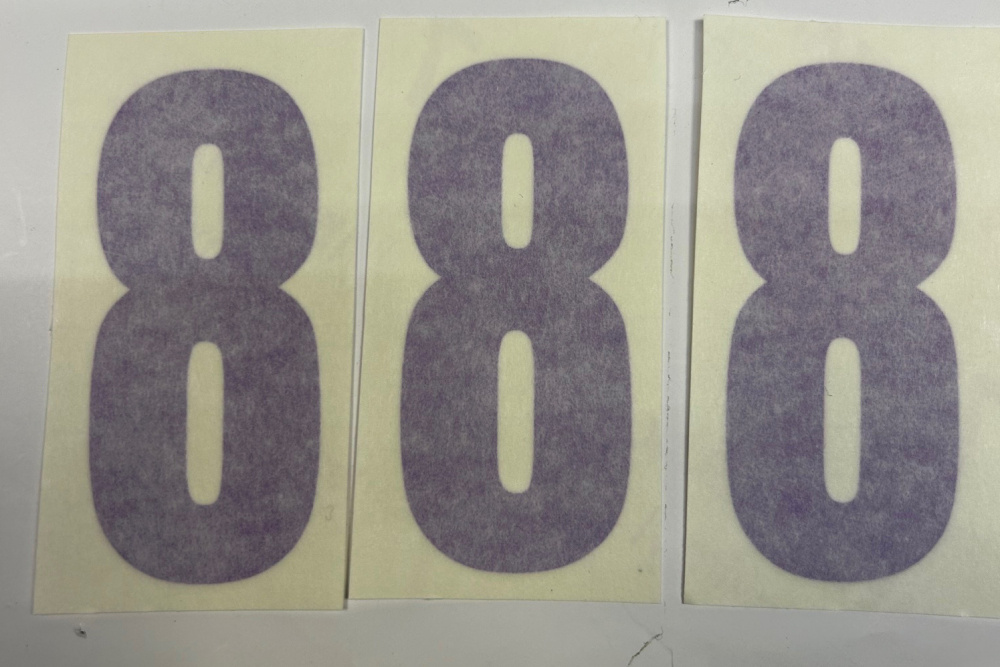 Nizled siffer dekal Lila 8 10x5cm