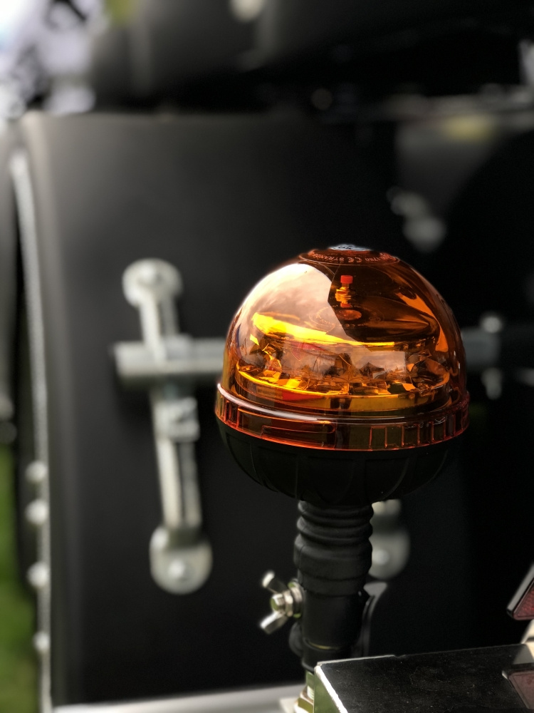 Strands roterende varsellys LED 3 funksjoner. Stangmontering