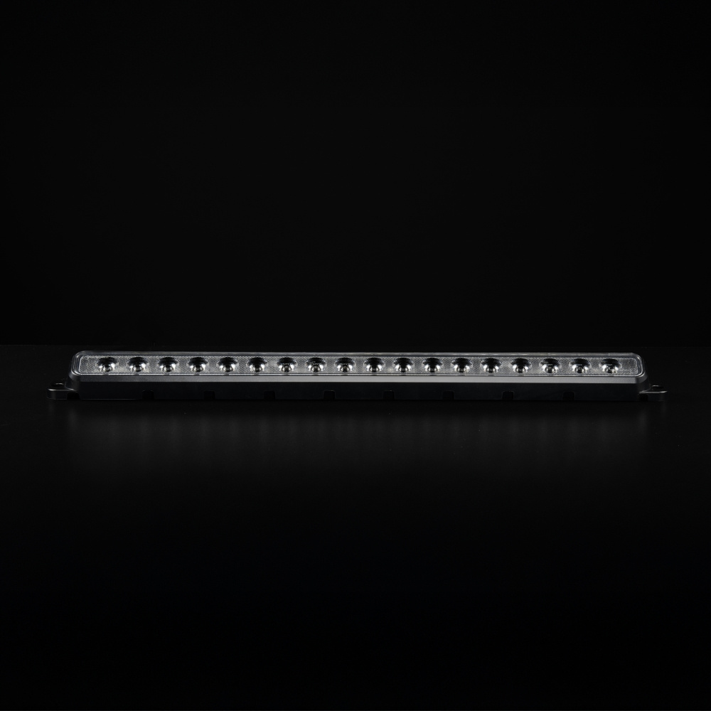 Strands NUUK E-Line Scene Light 80W