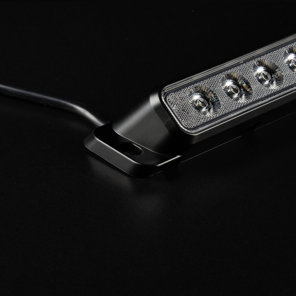 Strands NUUK E-Line Scene Light 80W