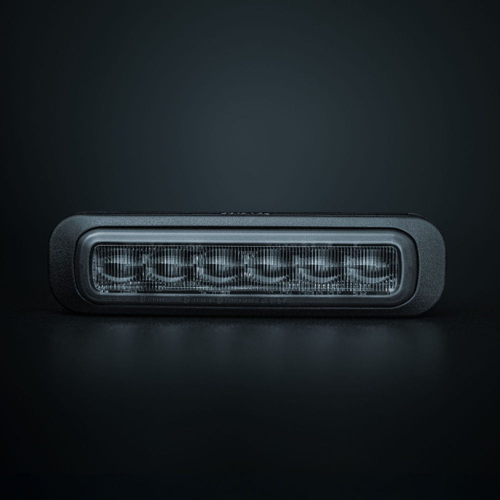 Strands Dark Knight Riktat Blixtlys Hvit 6 LED